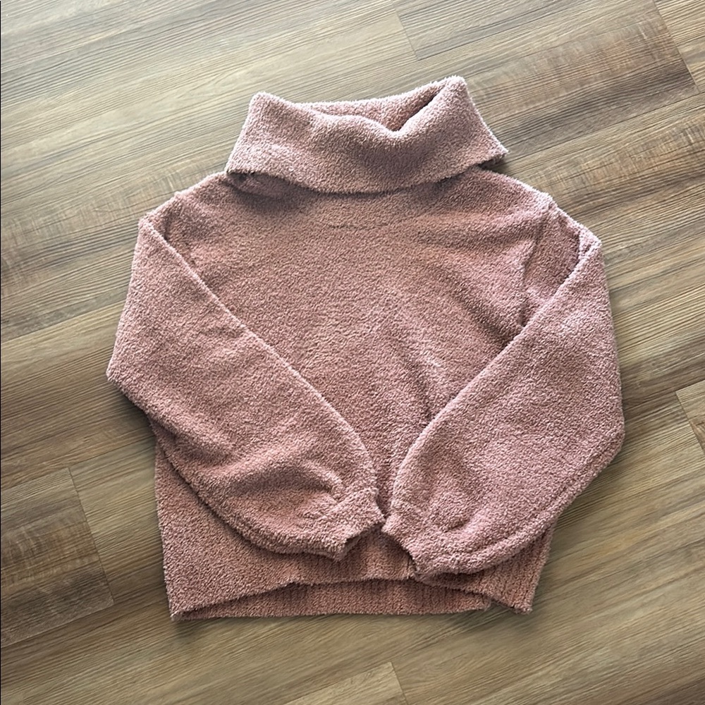 Cozy Turtleneck Bouclé Sweater in Dusty Rose